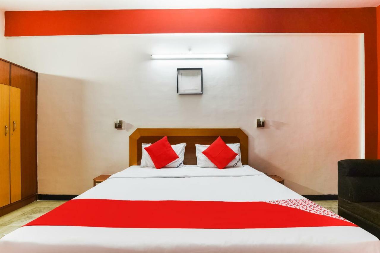 Oyo 48251 Dsr Grand Hotel Krishnagiri Exterior photo